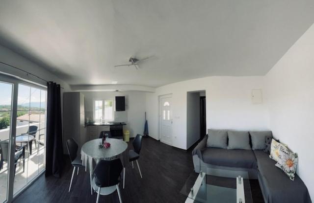 Apartments Marina Lopar Exterior photo