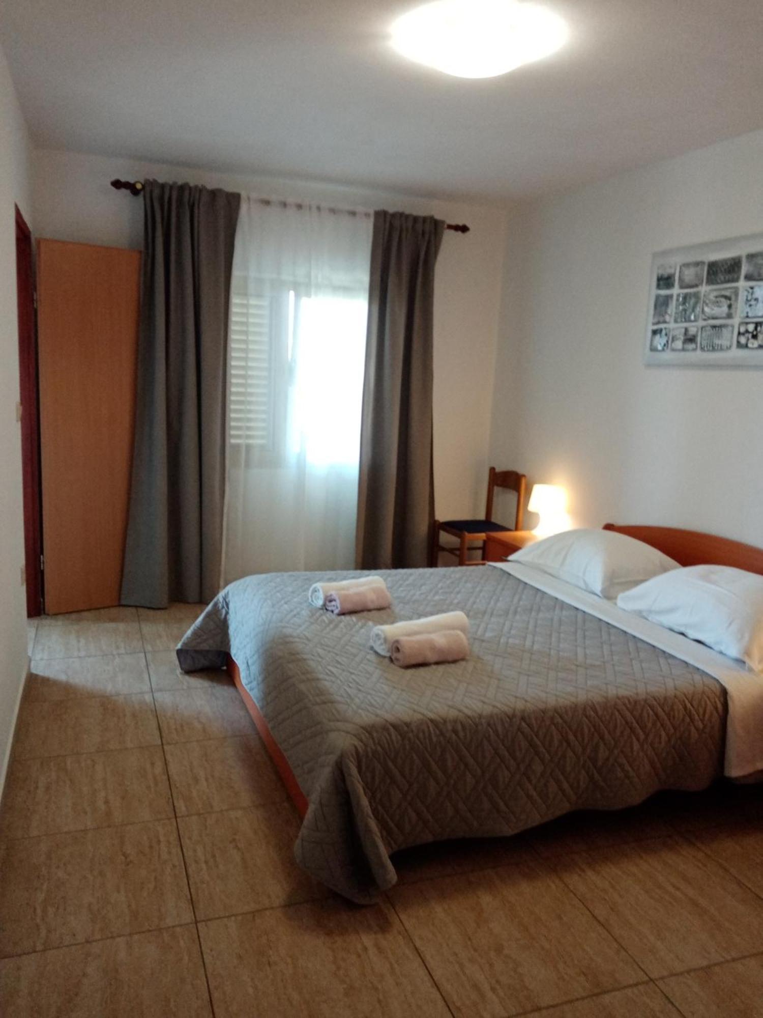 Apartments Marina Lopar Exterior photo